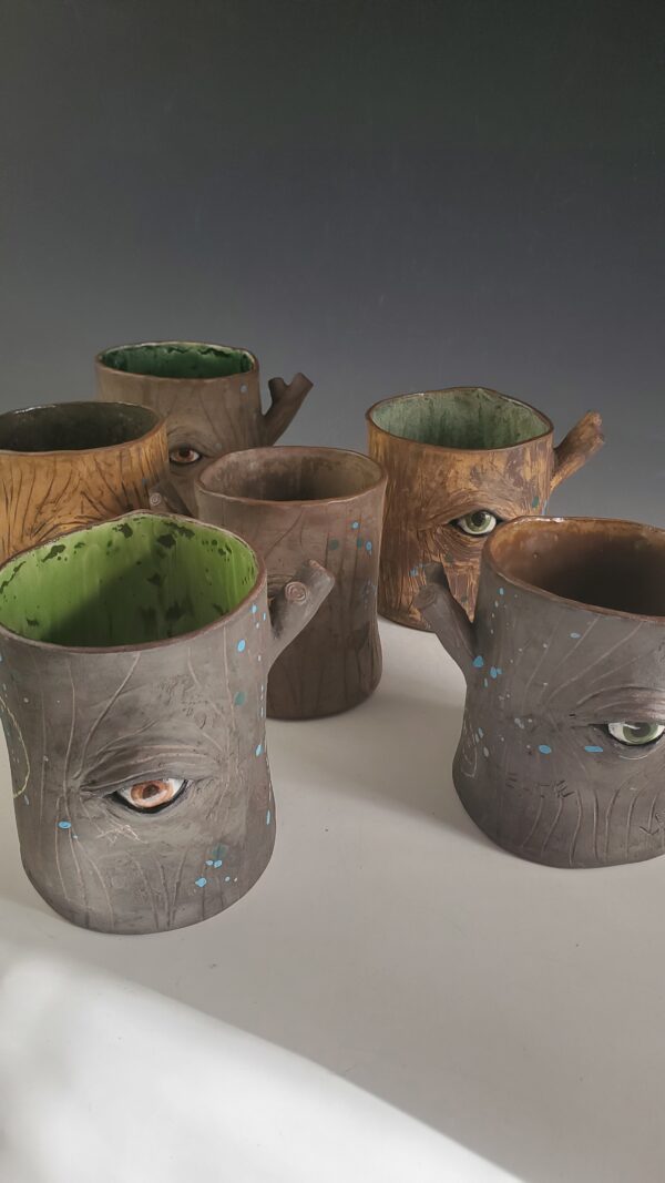 Tree trunk cups